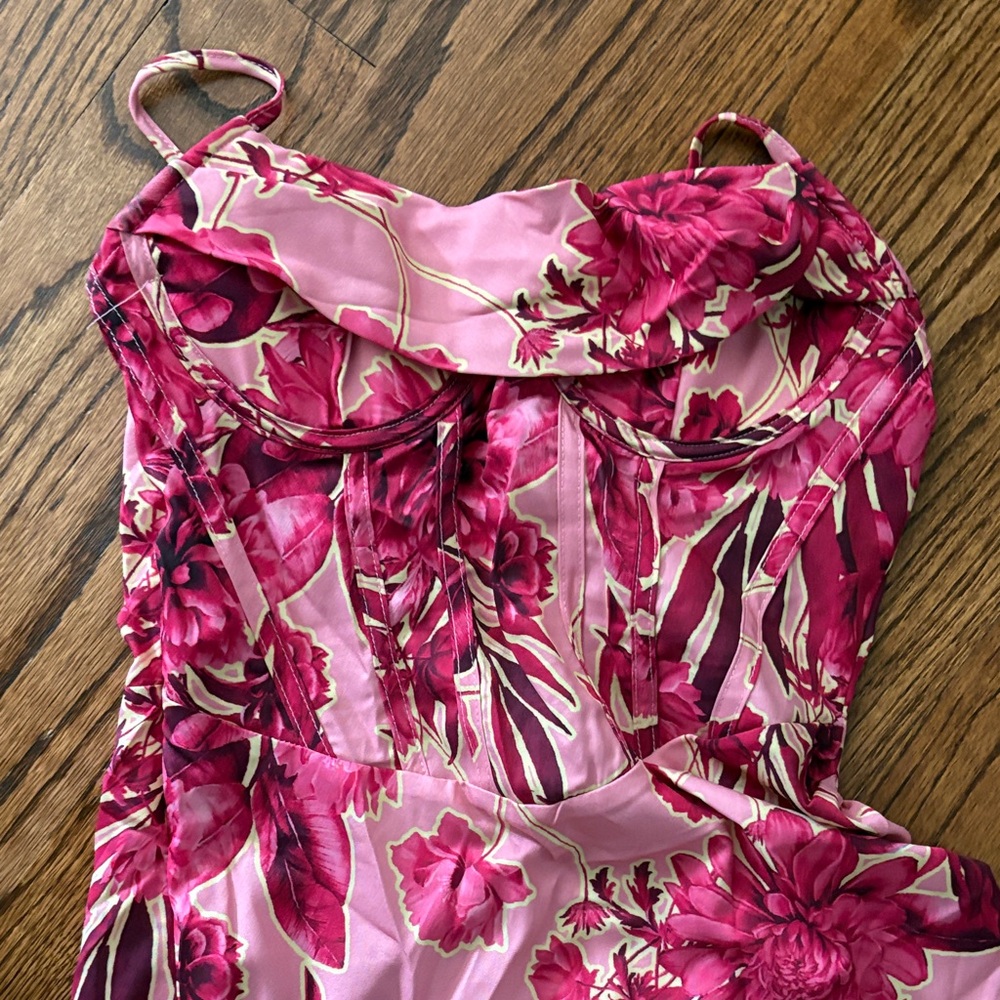 PrettyLittleThing Pink Floral Bodysuit